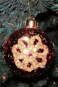 decorated-ornaments4